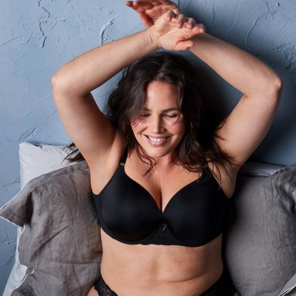 Torrid 40F T-Shirt Push-up Smooth 360° Back Smoothing Bra